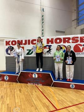 Ivana Savković 3 mesto v borbah kadetinj nad 61kg
